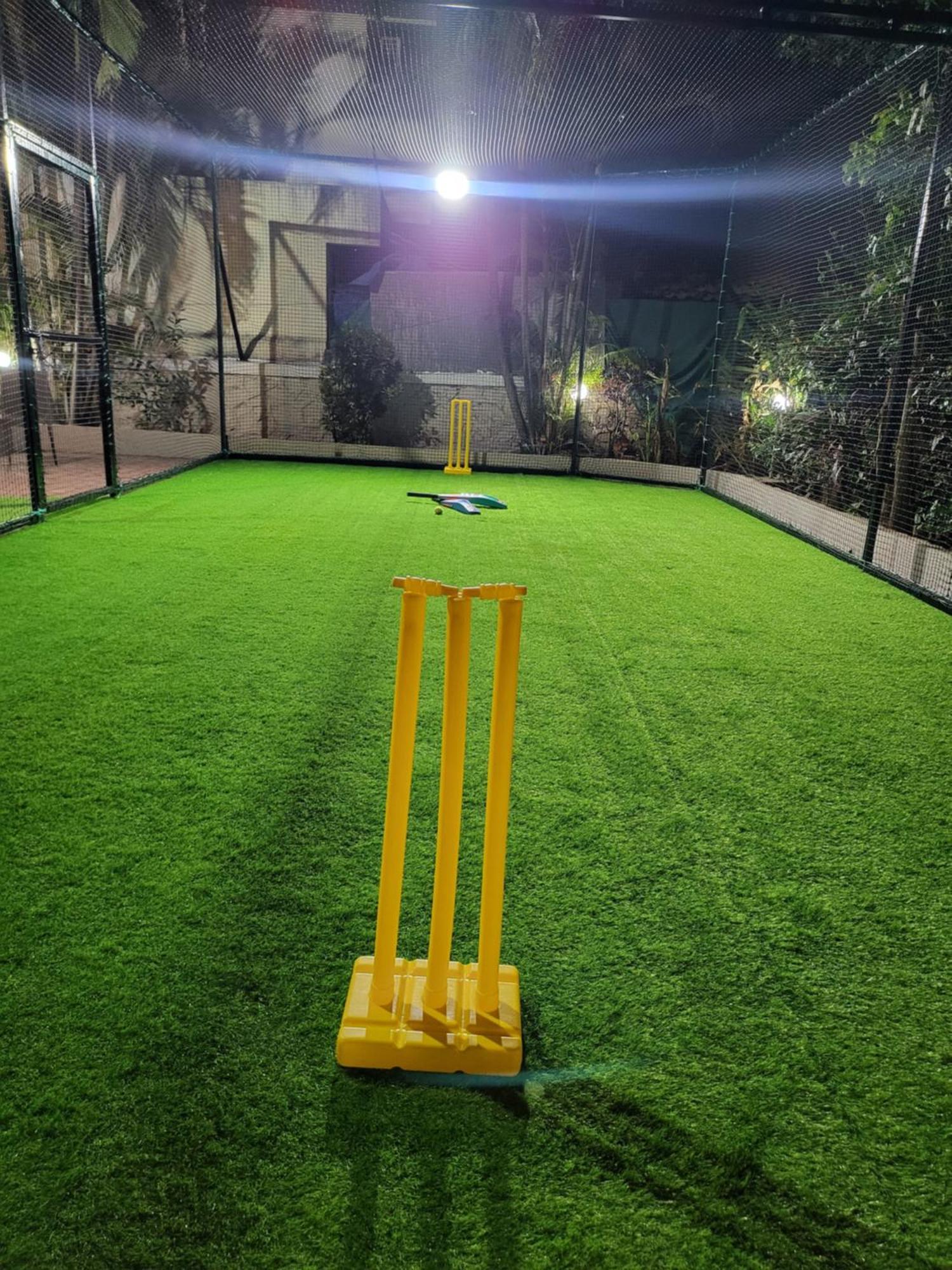 The Perfect Stays Para Disco Big Pool Cricket Turf Villa Lonavla Exterior foto